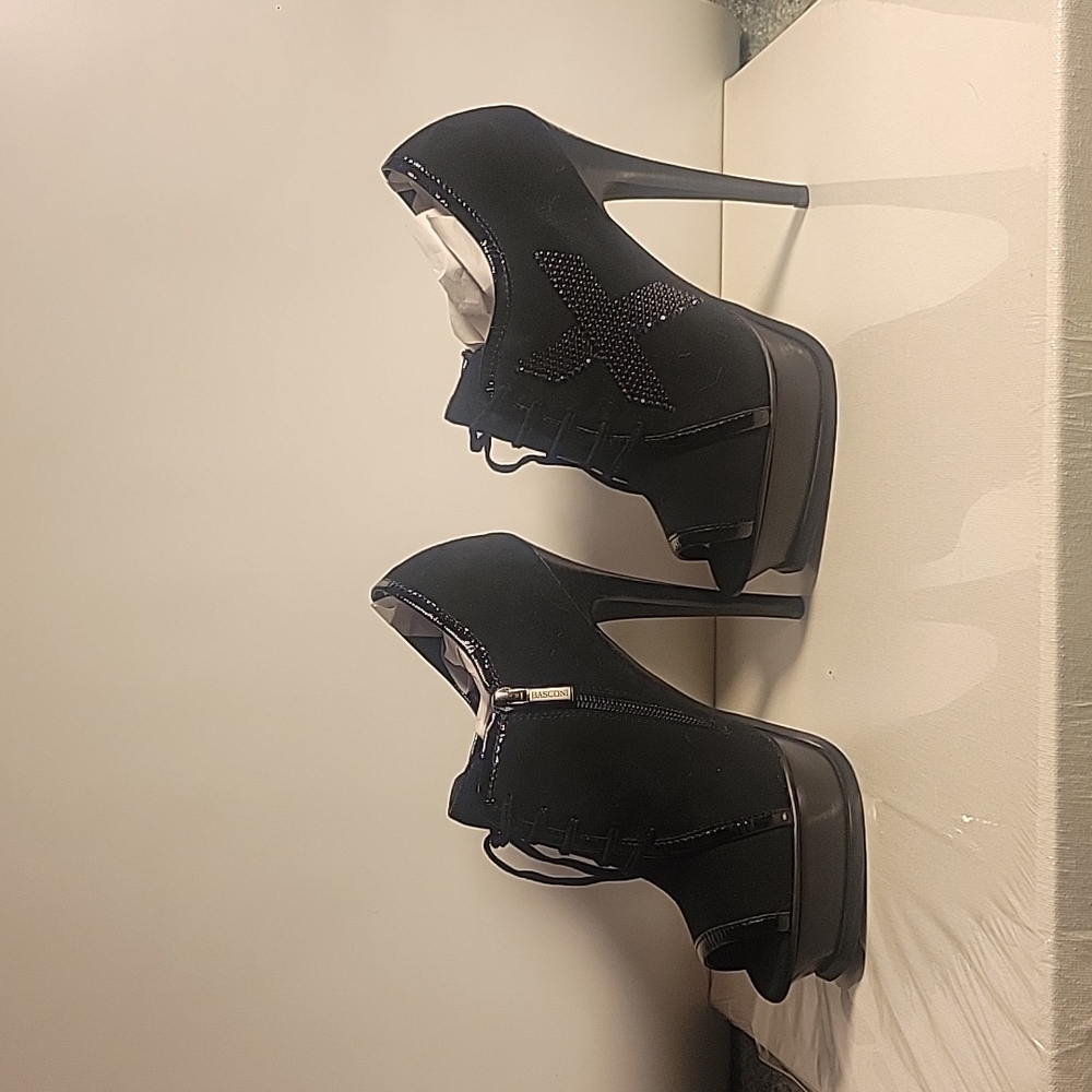 530 Basconi high heel shoes